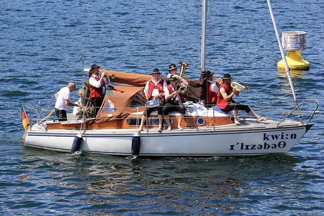 富勒姆愿意 富勒姆愿意