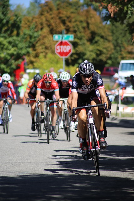 气喘吁吁的 气喘吁吁的